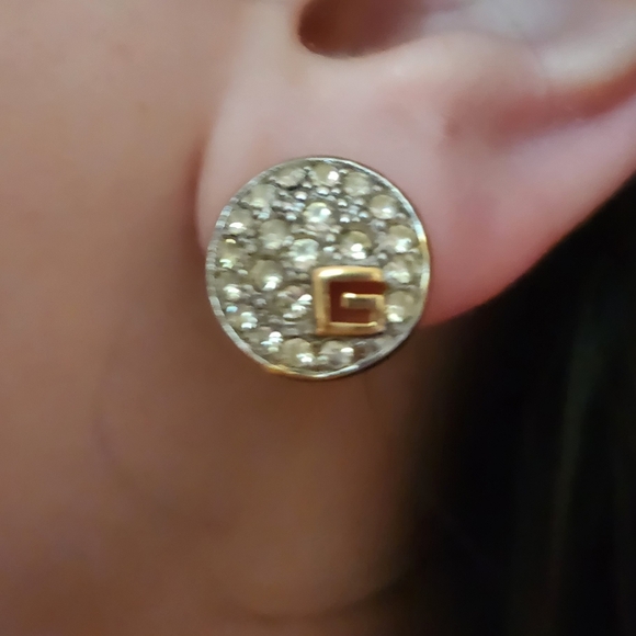 HOST PICK Givenchy clip-on earrings signed ✨️ - Picture 5 of 12